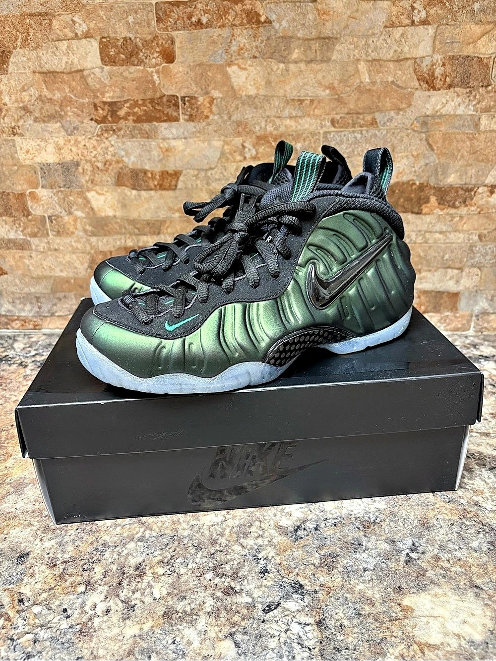 Nike Air Foamposite Pro Pine Green HF0794-300 Size 8